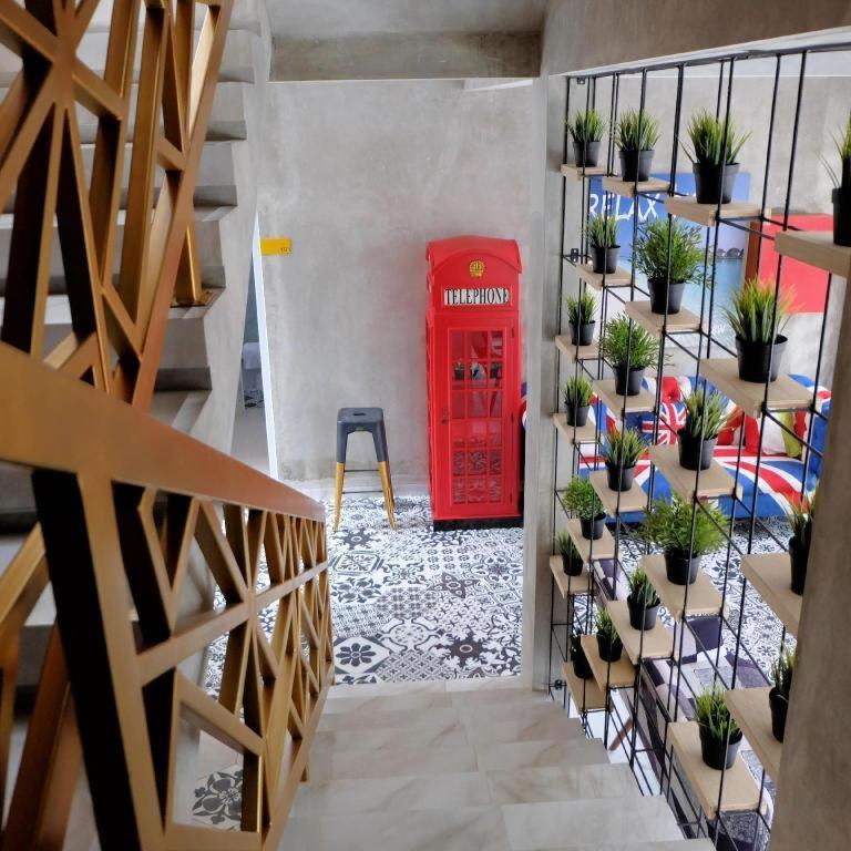 The Batik Bed And Coffee Bandung Hotel Ngoại thất bức ảnh