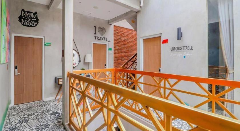 The Batik Bed And Coffee Bandung Hotel Ngoại thất bức ảnh